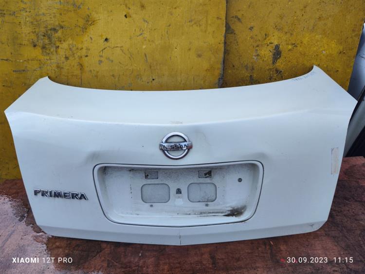 Крышка багажника Ниссан Примера в Кемерово 651911